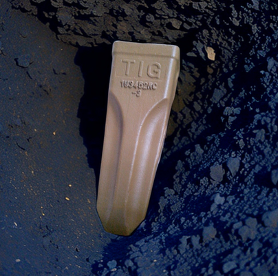 Marca di TIG di denti del secchio della roccia delle parti 1U3452RC di usura del gatto per la macchina del gatto J450 con l'acciaio legato e la durezza 48-52HRC