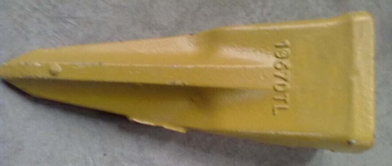 PC200 DENTE DI TIGRE Denti di secchio 205-70-19570TL Per la macchina PC200 Komatasu